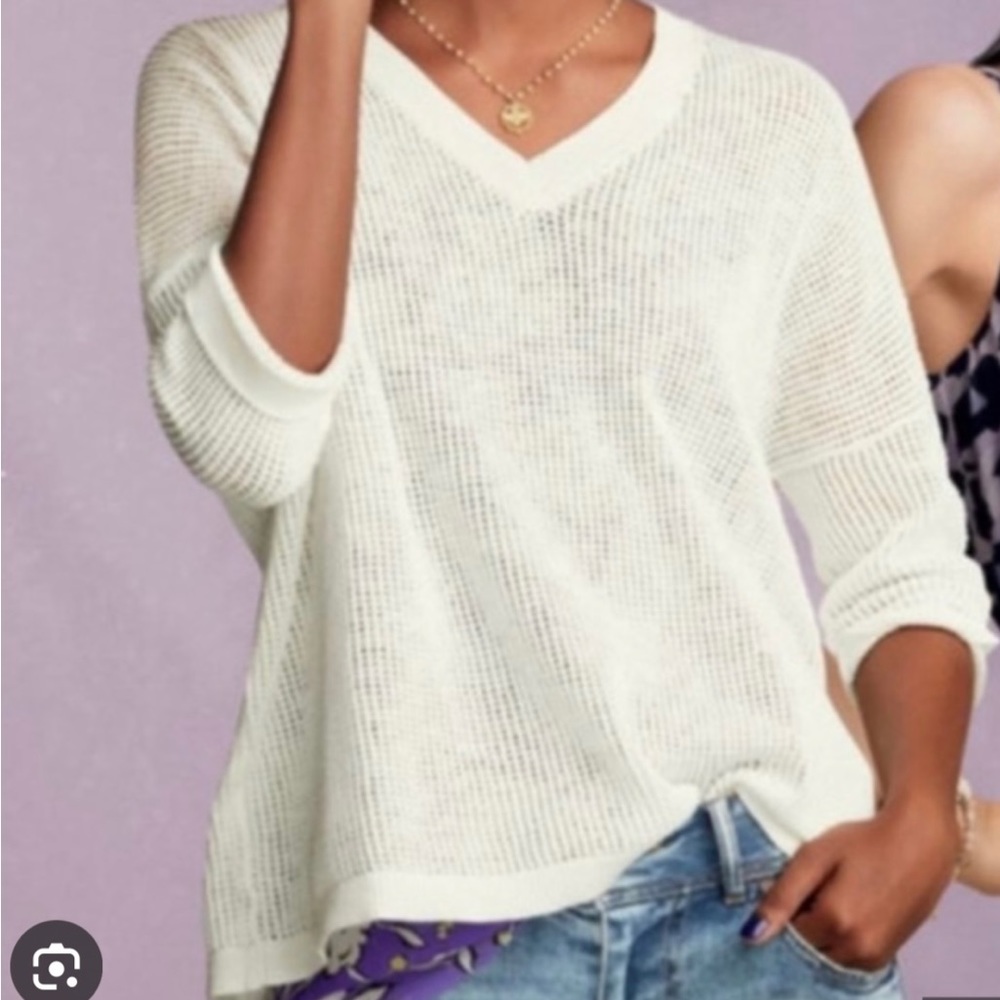 CAbi #5454 Breeze pullover v-neck size XL